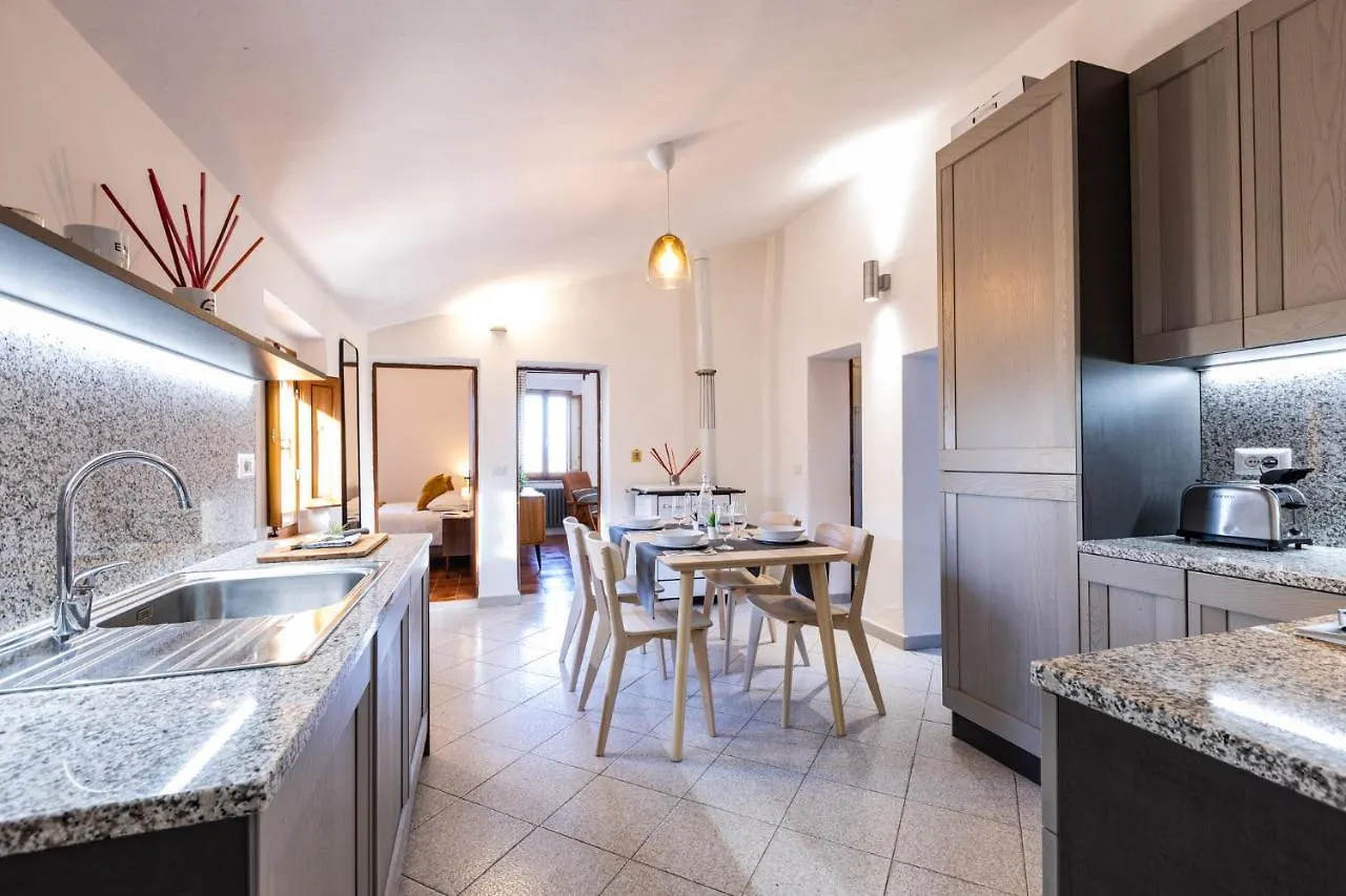 דירות לייטיקו Casa Anna